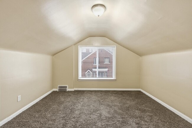 Building Photo - 18709 Runyon St