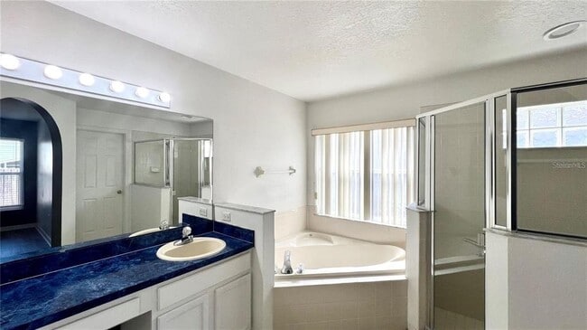 Building Photo - 16349 Coopers Hawk Ave