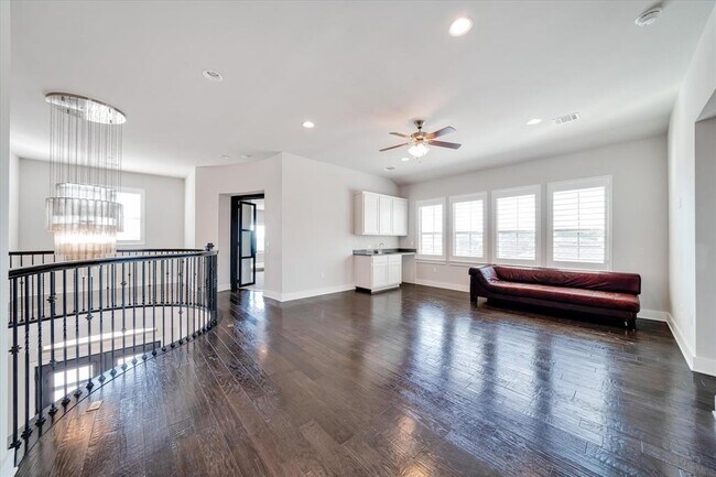 Building Photo - 6316 Bernia Dr