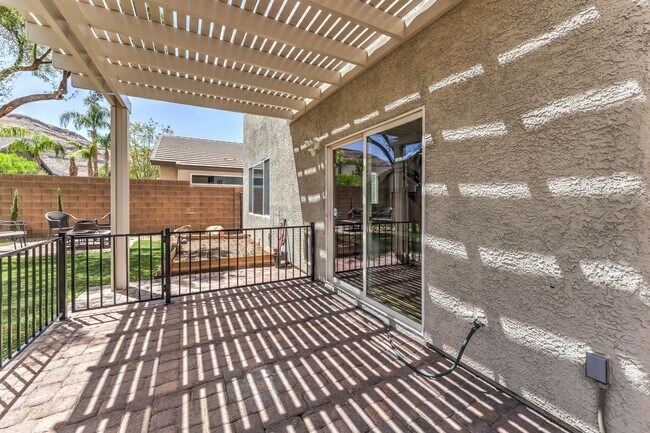 Building Photo - Beautiful Upgraded Home 3-Bedroom with Solar, Smart Home Features & Private Backyard Oasis