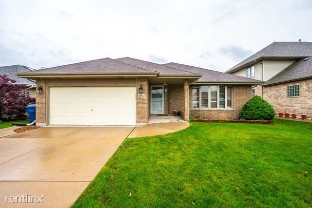 Building Photo - 4 br, 3 bath House - 10837 Lorel Avenue