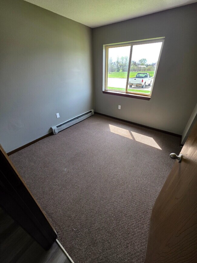 Building Photo - 3 Bedroom | 2 Bathroom Ground Floor Unit A...
