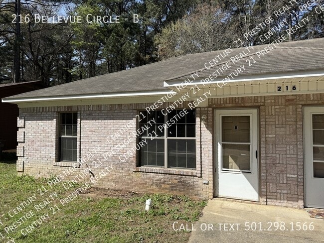 Building Photo - 216 Bellevue Cir