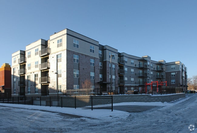 Building Photo - The Wellstone