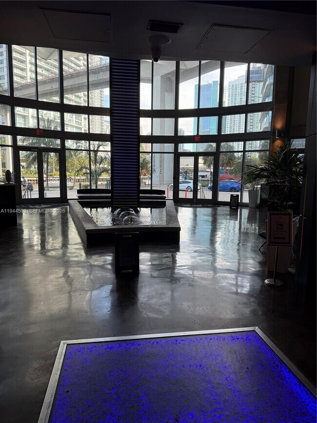 Building Photo - 690 SW 1st Ct