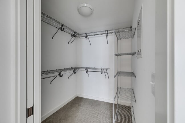 Building Photo - Modern Ballard 3 bedroom townhome for rent!