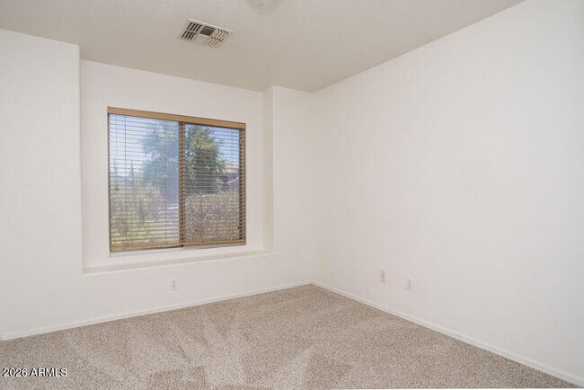 Building Photo - 6762 W Del Mar Ln
