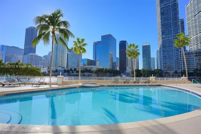 Building Photo - 701 Brickell Key Blvd