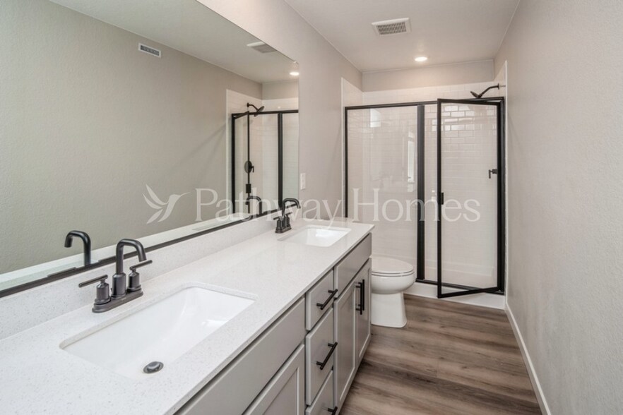 Building Photo - 9403 Yampa Ct