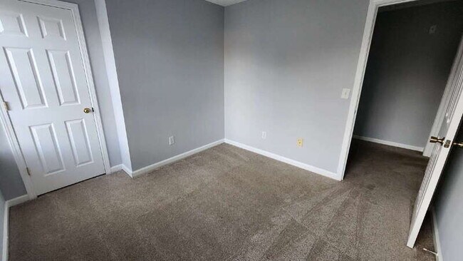 Building Photo - 370 Darter Run NW