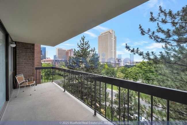 Building Photo - Salt Lake City - Near Downtown - 2BD - 2BT...
