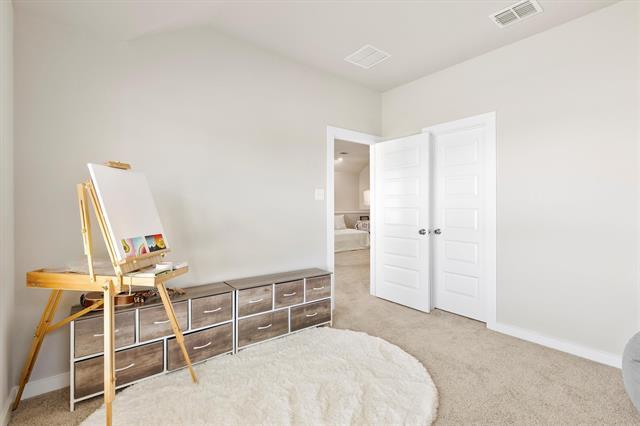 Building Photo - 615 Cottage Wood Dr