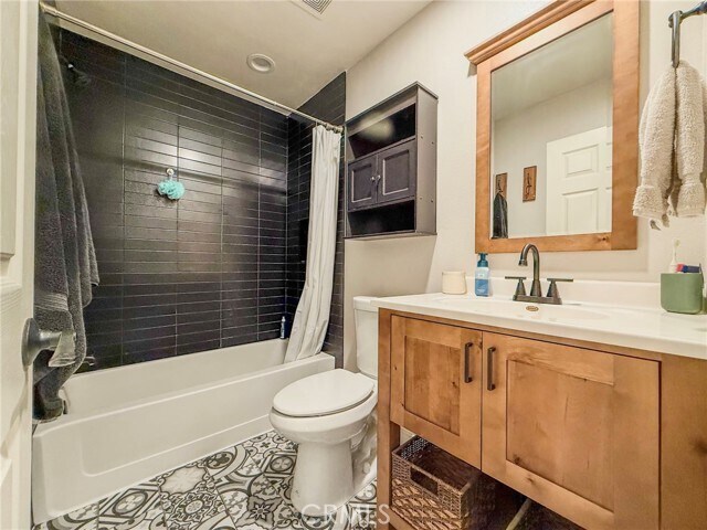 Building Photo - 25755 Via Lomas