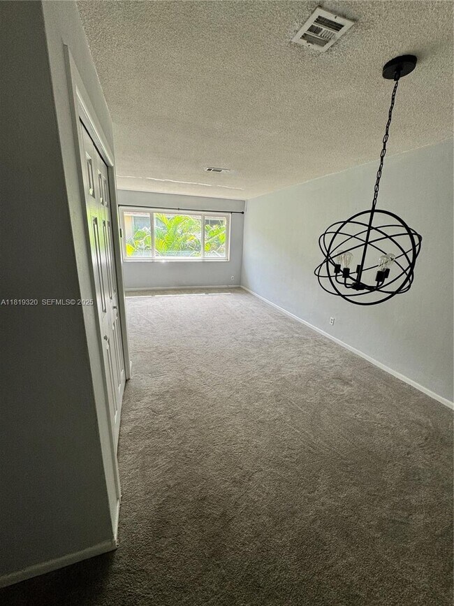 Building Photo - 2701 NE 1st St