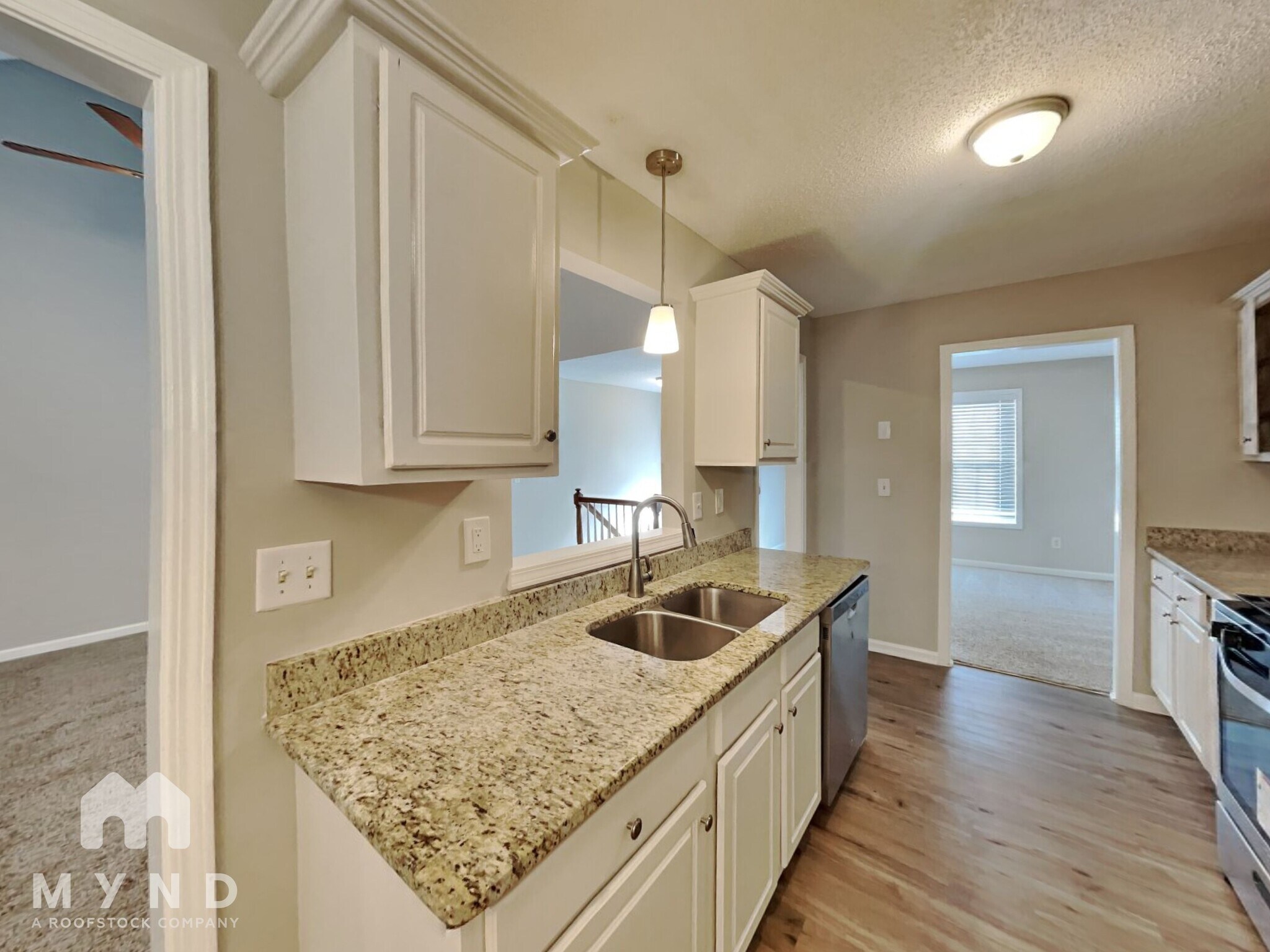 Building Photo - 1013 Vineyard Walk