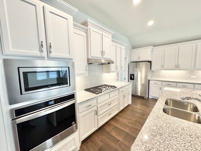 Building Photo - Argyle ISD! 3 Bed 2 Bath Home in PERFECT Location