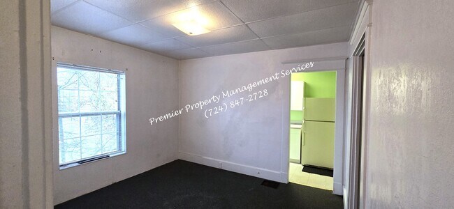 Building Photo - 404 Center Ave