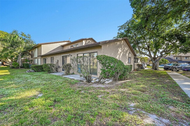 Building Photo - 2351 NW 37th Ave