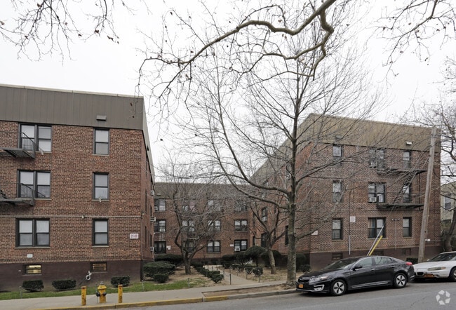 Building Photo - Astoria Terrace Gardens