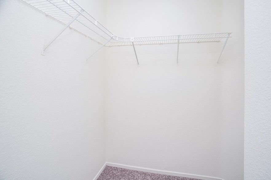 Building Photo - 3307 Epson St