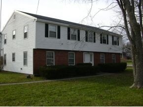 Primary Photo - 77 Rochester Hill Rd