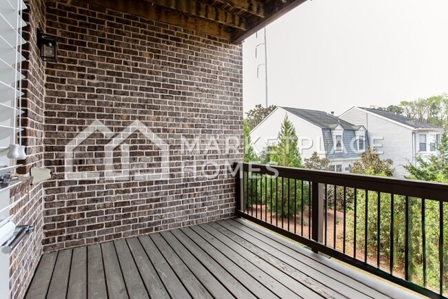 Building Photo - 3594 Parkhaven Pl