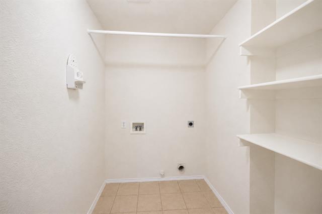 Building Photo - 10701 Nashville Dr
