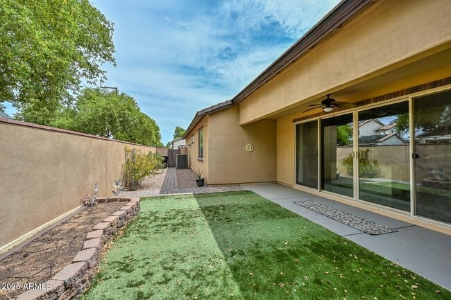 Building Photo - 14765 W Alexandria Way
