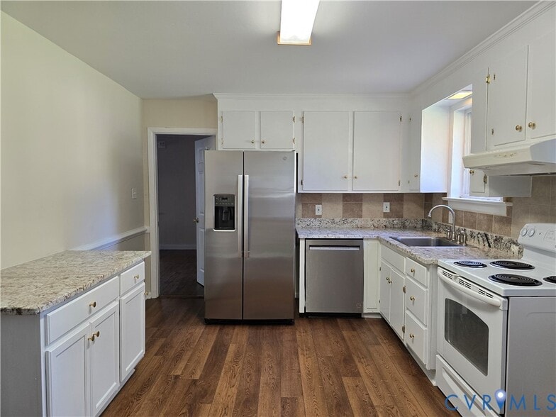 Building Photo - 7998 Wynbrook Ln