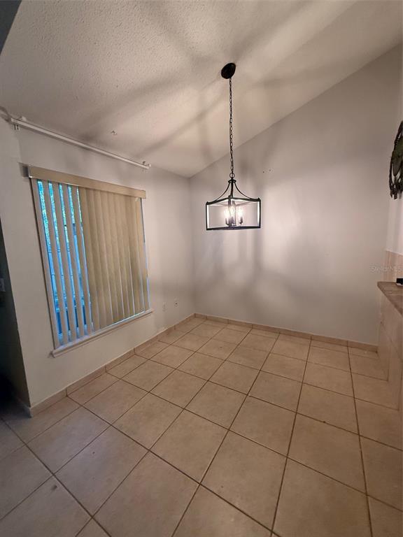 Building Photo - 1009 Westside Dr