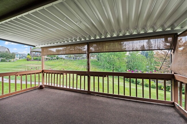 Building Photo - 9811 N Comanche Dr