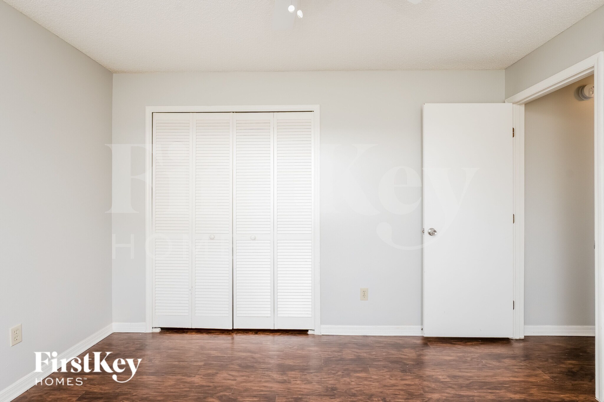 Building Photo - 6809 Coral Cove Dr