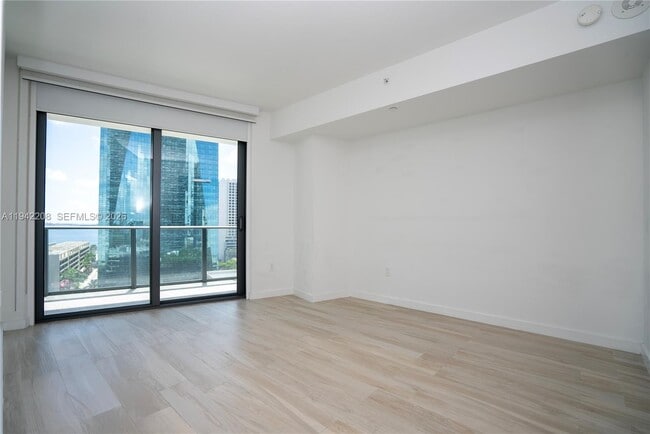 Building Photo - 1300 S Miami Ave