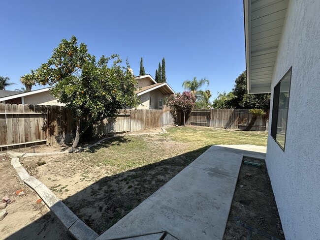 Building Photo - 3917 Jerome Way