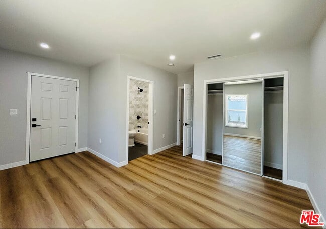 Building Photo - 14726 Friar St