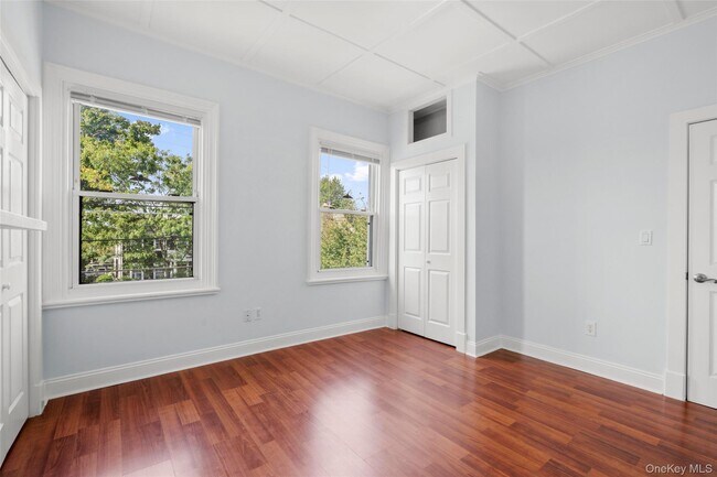 Building Photo - 521 Jefferson Ave