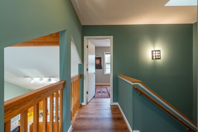 Building Photo - West Asheville Rental! Co-housing Development