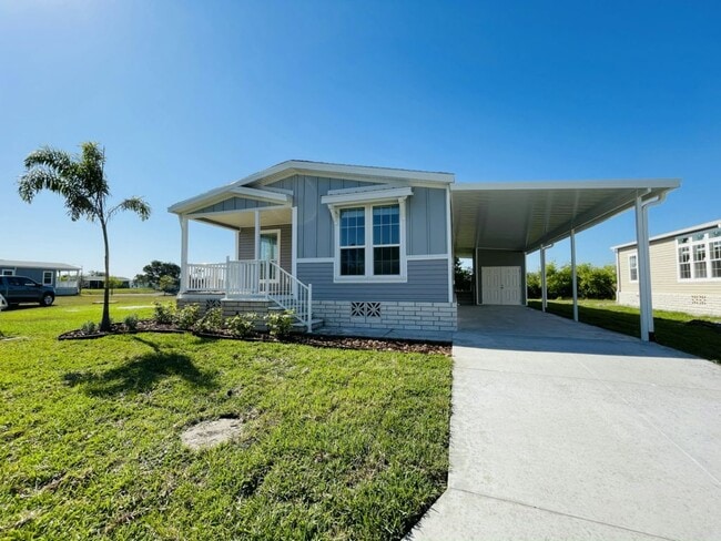 Building Photo - 34628 Ballyhoo Dr