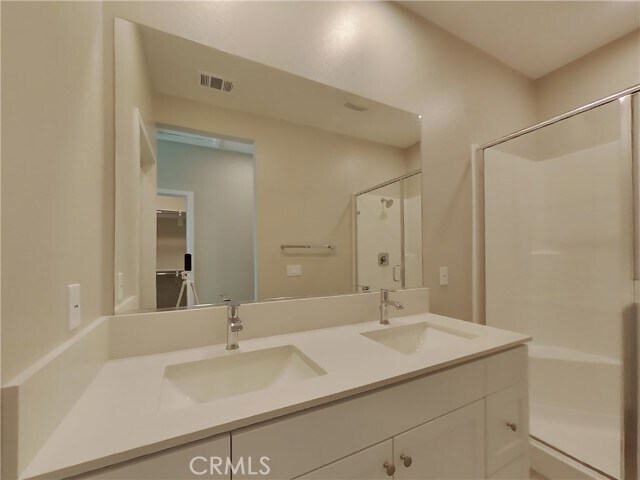 Building Photo - 24699 Amor Ct