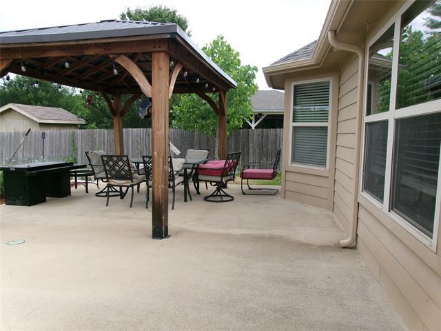Building Photo - 5727 Mountain Hollow Dr