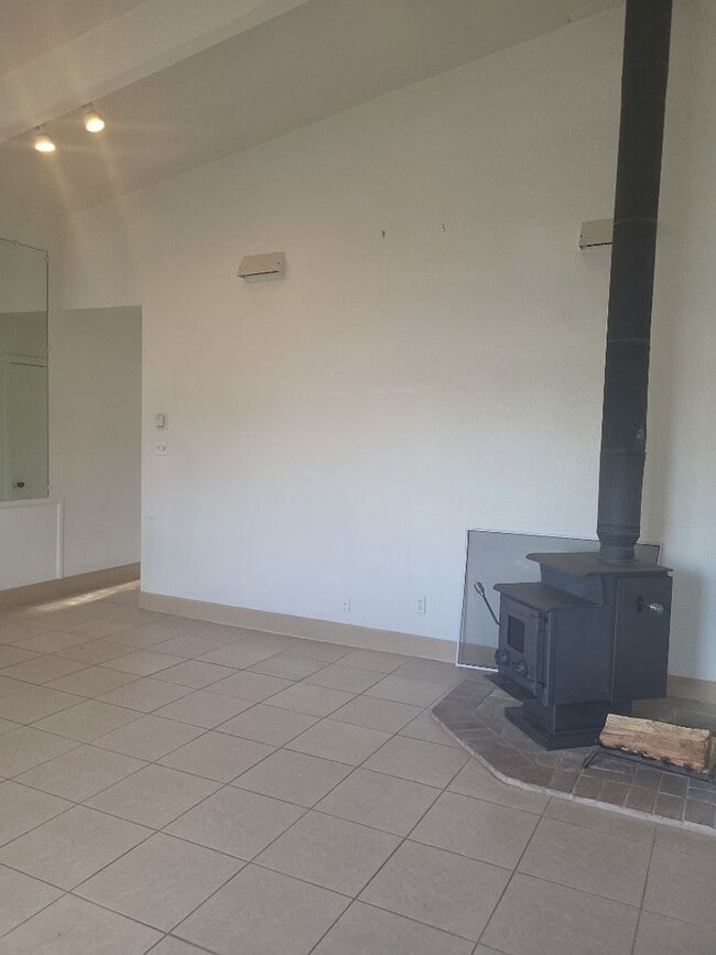 Building Photo - 11641 Andes St