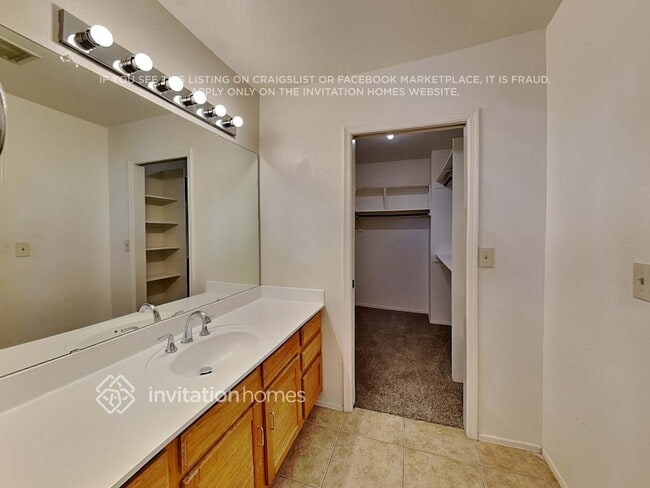 Building Photo - 19821 N 48th Dr