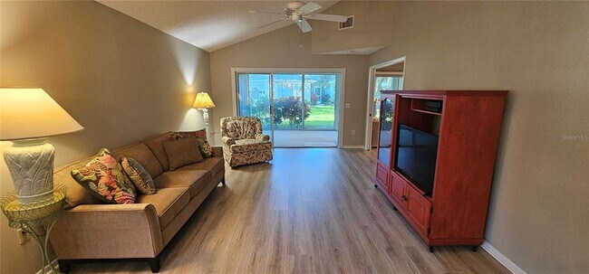 Building Photo - 6482 Approach Rd