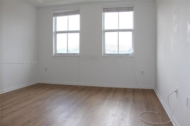 Building Photo - 11202 NW 83rd St