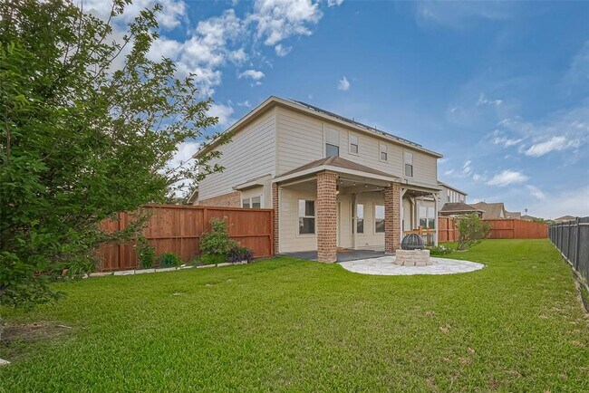 Building Photo - 4 Coconut Palms Dr