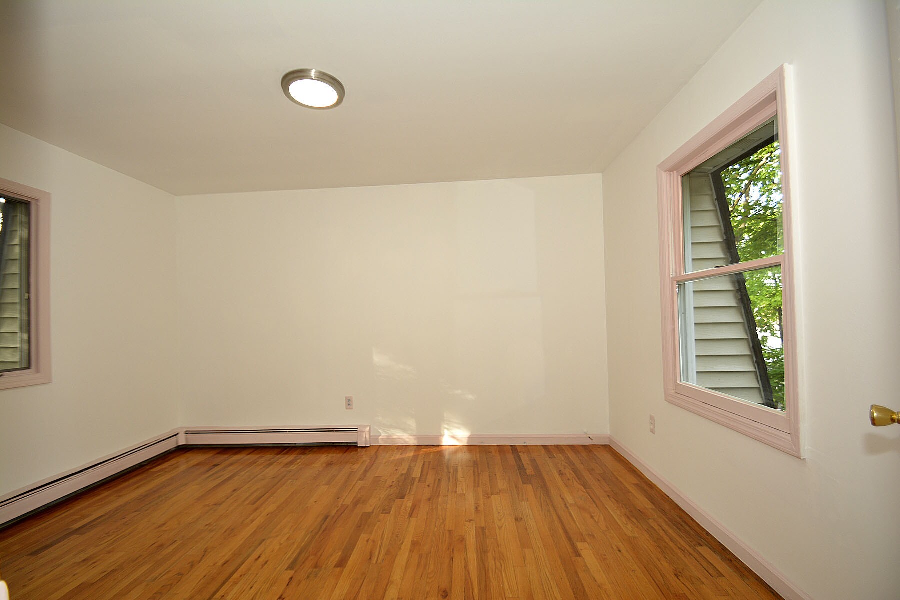 Building Photo - 318 Harrington Ave