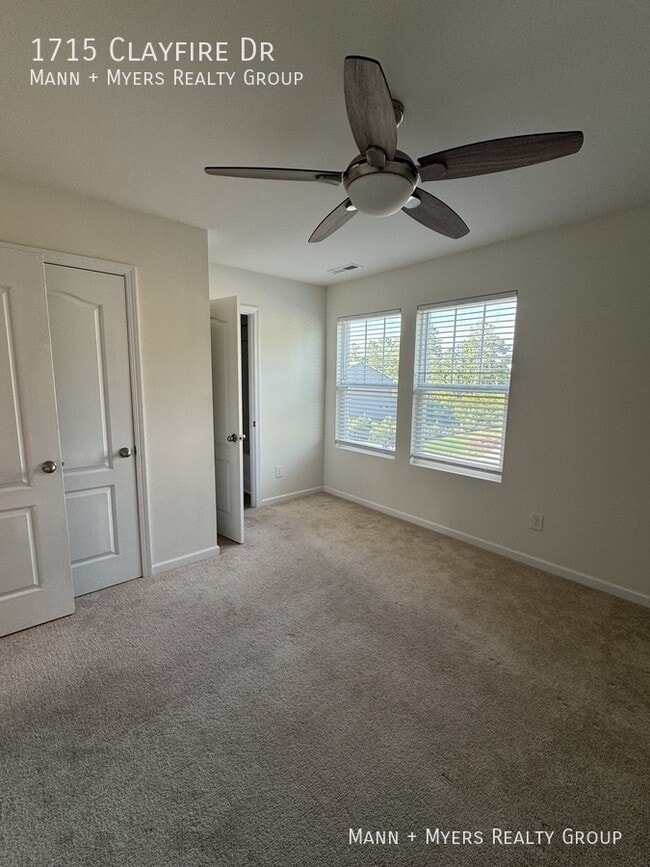 Building Photo - 1715 Clayfire Dr.