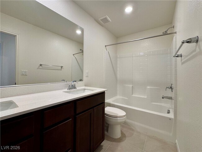 Building Photo - 8109 Minavalle Ave