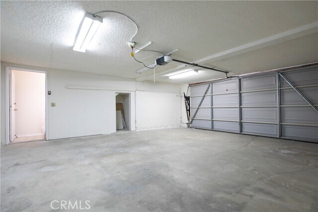 Building Photo - 1321 Greenbriar Rd