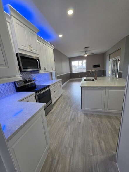 Building Photo - 1634 Sand Hollow Ln